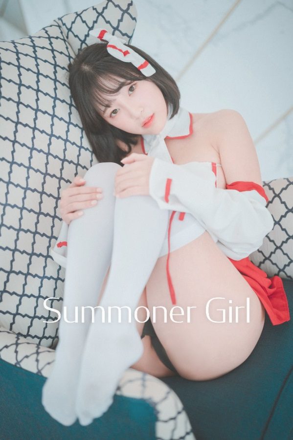 [Cosplay][DJAWA] Kang Inkyung 강인경 – Summoner Girl