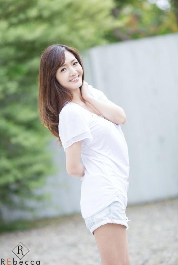 [REbecca Digital Photobook] Hana Aoyama 青山はな – Hana Fine weather older sister お元気お天気お姉さん