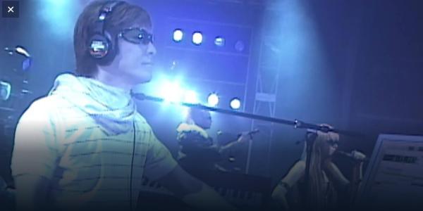 [TV-SHOW] globe special live -genesis of next- (2002.09.26)