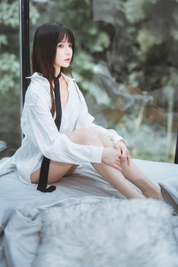Cosplay 桜桃喵 狼来了01 [72P]