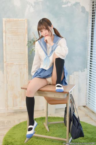 [LOVEPOP] Gravure No.110 Nimo Shirai 白井仁萌 Photosets 01 – 03