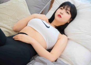 [ROGLE] Song Hana (송하나) – Leggings