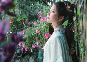 [COSPLAY] 年年 – 花间集 [39P-503.28MB]