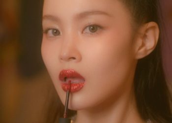 [MUSIC VIDEO] Lee Hi (이하이) – Red Lipstick (Feat. Yoonmirae) (2021.09.09/MP4/RAR)
