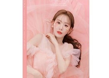 [本] 宮脇咲良 卒業ビジュアルブックレット SAKURA MIYAWAKI Graduation Visual Booklet 2021.08.10