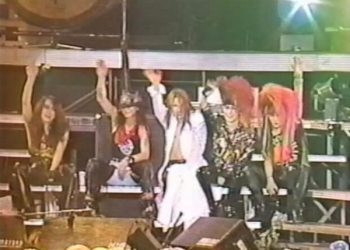[TV-SHOW] X JAPAN – 破滅に向かって 1992.1.7 TOKYO DOME LIVE (Bootleg Version) (1992.01.07) (DVDVOB)