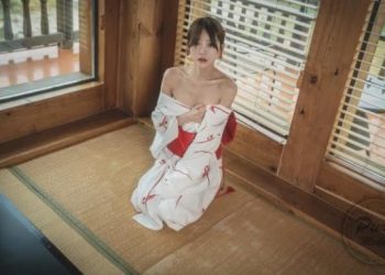 Pure Media Vol.185: Romi