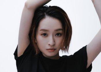 [Single] 島袋寛子 (Hiroko Shimabukuro) – Discography / Music&Me [FLAC / WEB] [2023.03.08]