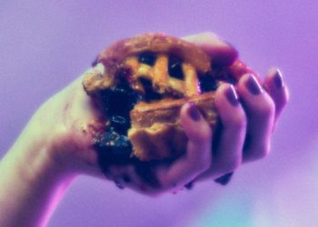 [Single] 由薫 – Blueberry Pie (2023.04.14/MP3/RAR)
