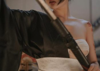 Cosplay 蛋蛋 黑帮大小姐 [38P]