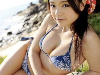 [REbecca] プリティーベビーフェイス・鶴田かな デジタル写真 vol.1 – vol.2
